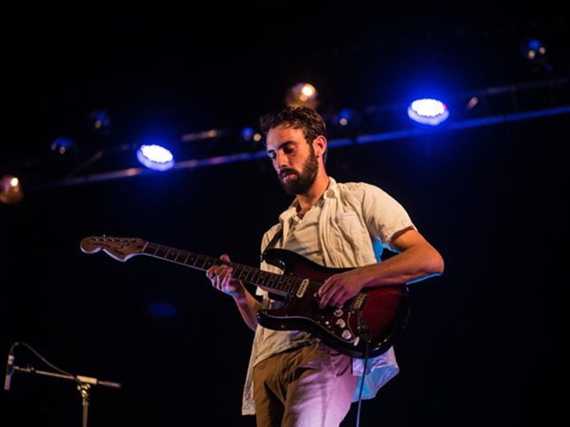 Florent : professeur de guitare électrique et acoustique à Montélimar